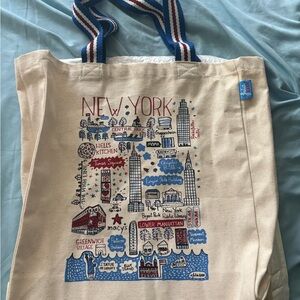 New York Canvas Tote NWT Julia Gash